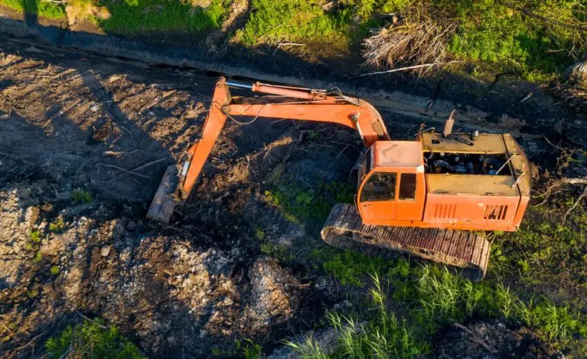 How Amphibious Excavators Revolutionize Wetland Projects